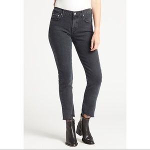 AGOLDE Toni Mid Rise Straight Jean in Feral